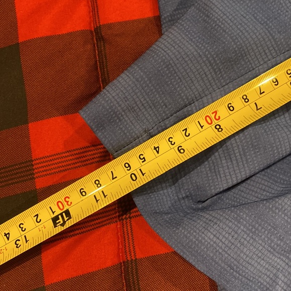 Greg Norman blue golf style shorts - Picture 3 of 7